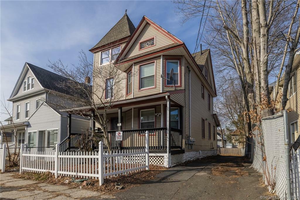 Property Photo: 214 Beechwood Avenue CT 06604