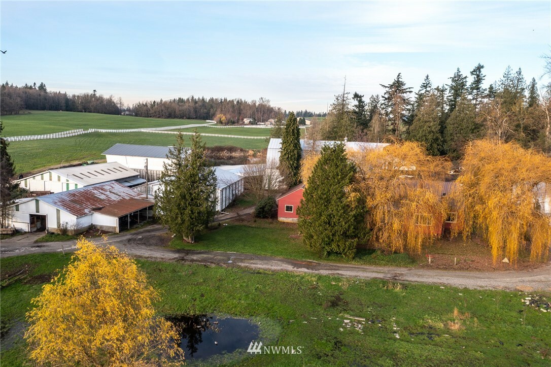 Property Photo:  1858 W Badger Road  WA 98240 