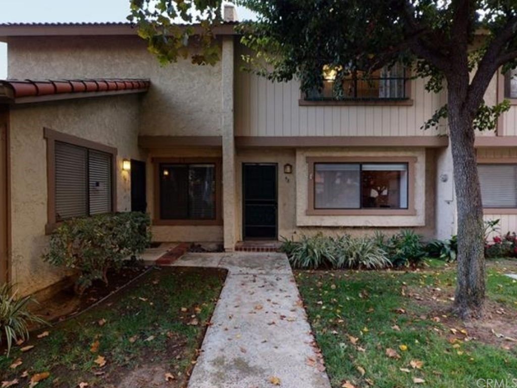 Property Photo:  1910 W Palmyra Avenue 98  CA 92868 