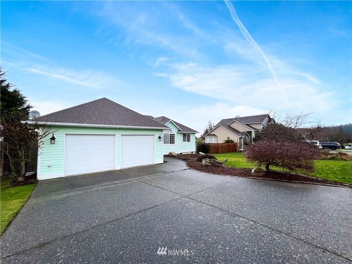 Property Photo: 3906 W 6th Street WA 98221