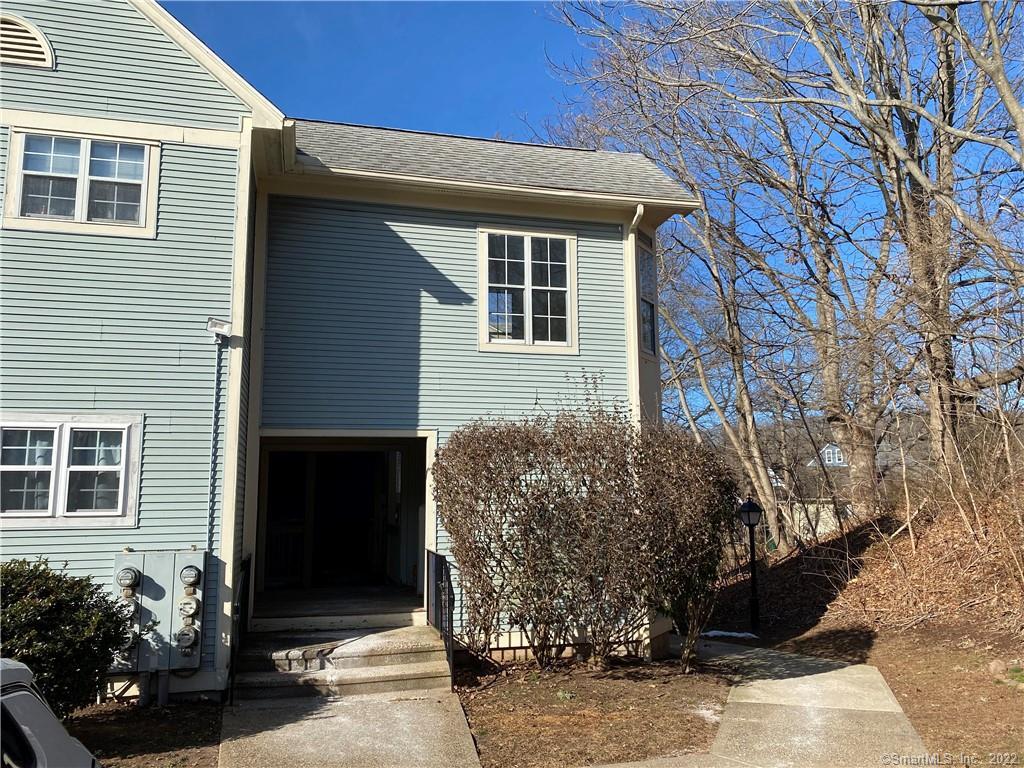 Property Photo: 75 Redwood Drive 108 CT 06513