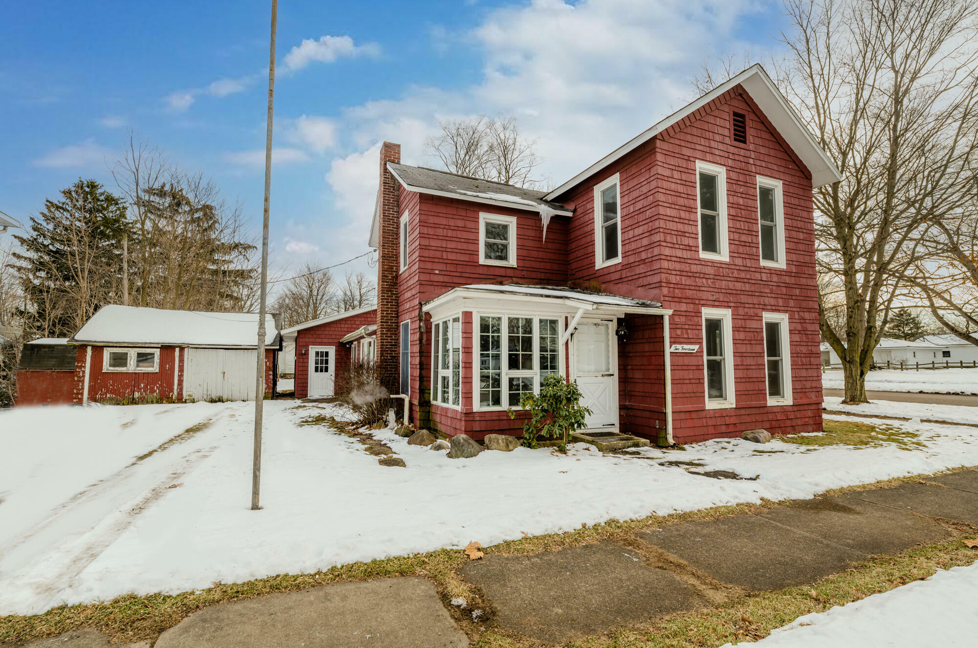 Property Photo:  214 W Pitt Street  MI 49103 