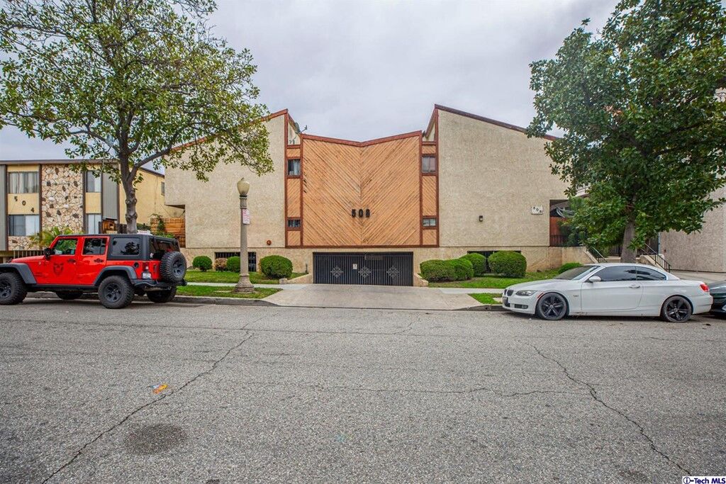 Property Photo:  508 Porter Street 3  CA 91205 