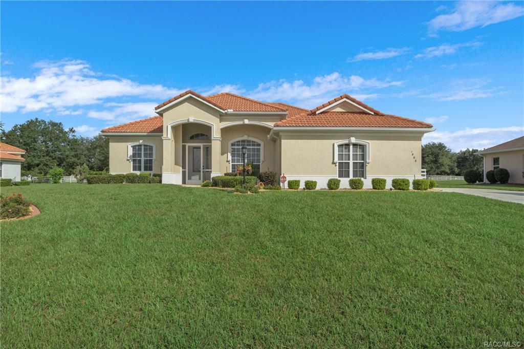 Property Photo:  1882 E Gate Dancer Circle  FL 34453 