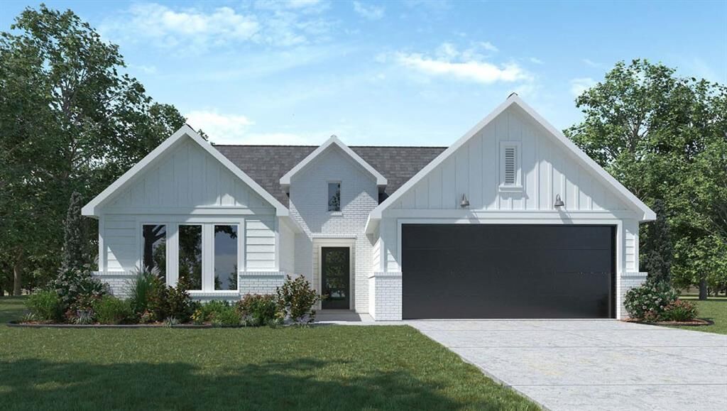 Property Photo: 102 Lakeway Circle TX 77514