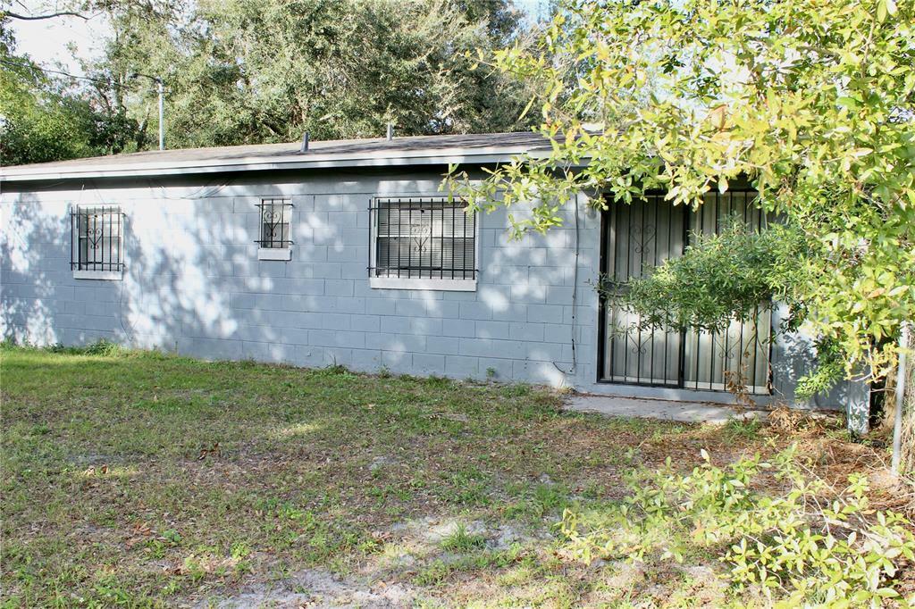 Property Photo:  544 S Cottage Hill Road  FL 32805 