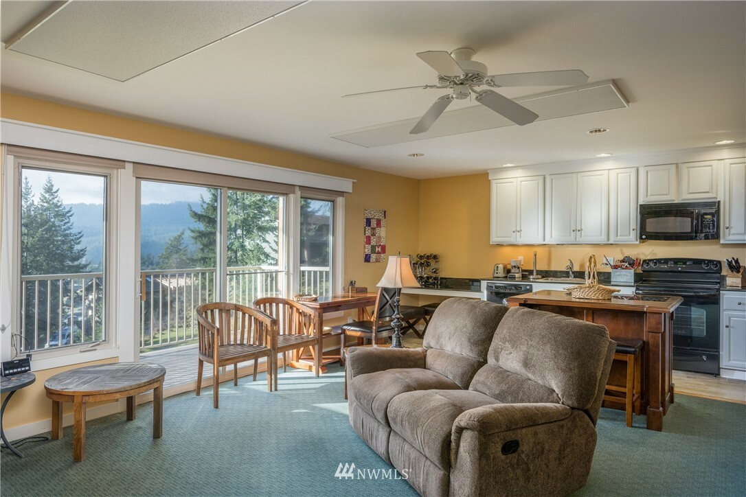 Property Photo:  2039 Rosario Road  WA 98245 