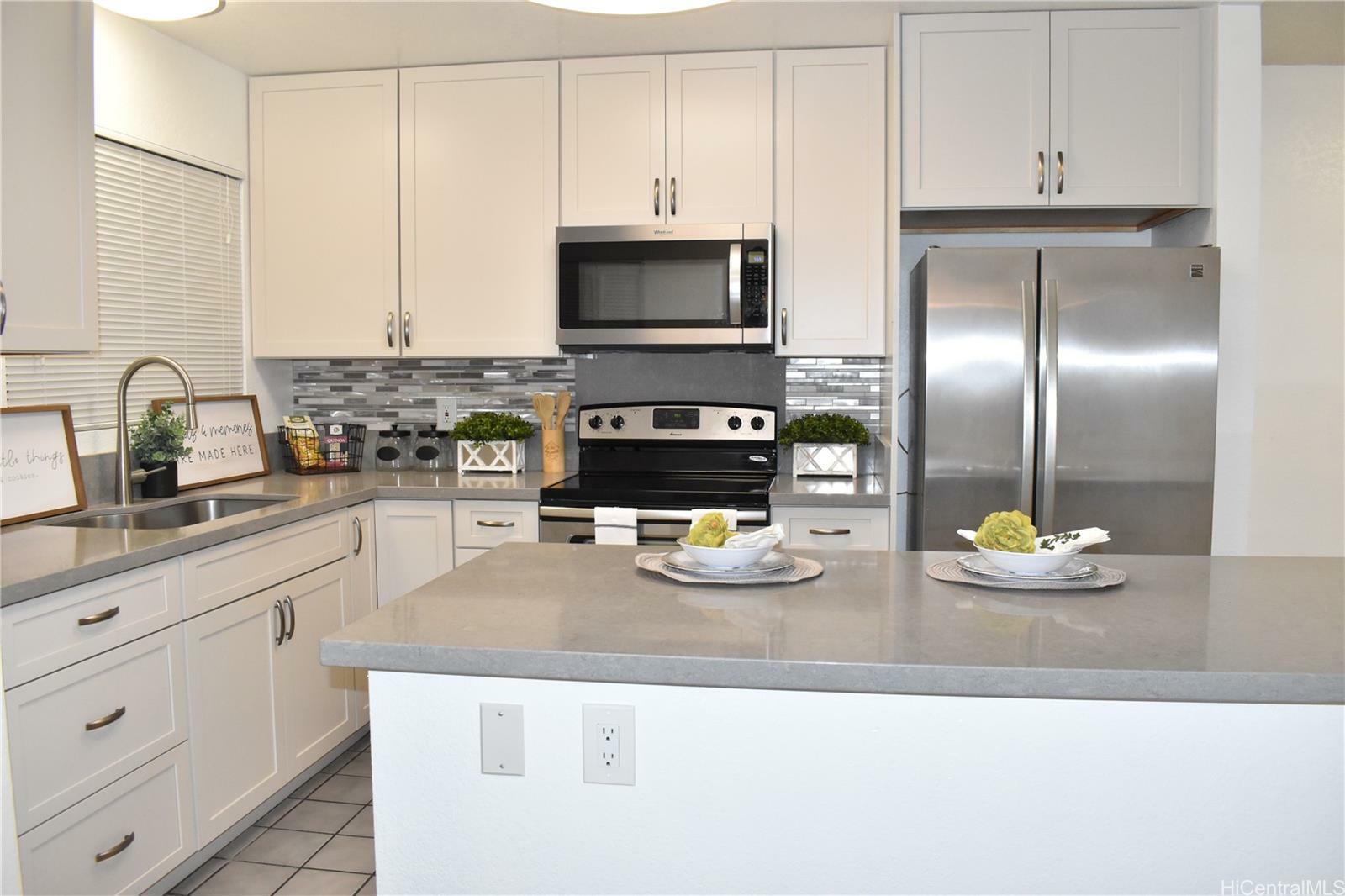 Property Photo:  98-838 Noelani Street #3/14  HI 96782 