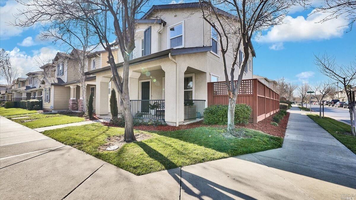 Property Photo: 3176 Puffin Circle CA 94533