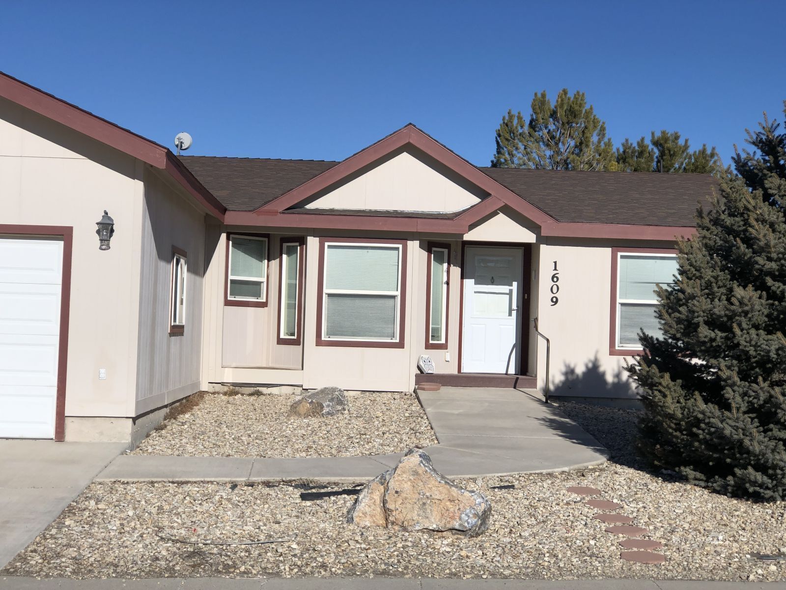 Property Photo: 1609 Stitzel Road NV 89801