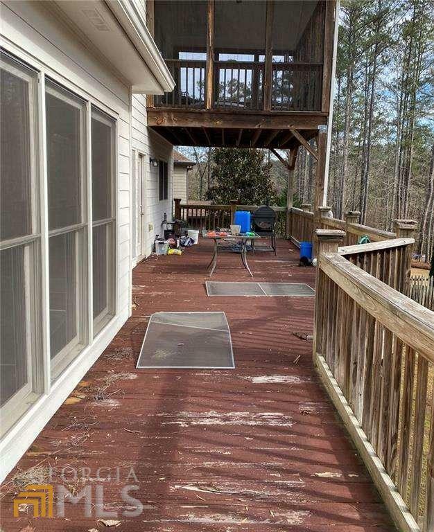 Property Photo: 2108 Walnut Creek Trail NW GA 30152