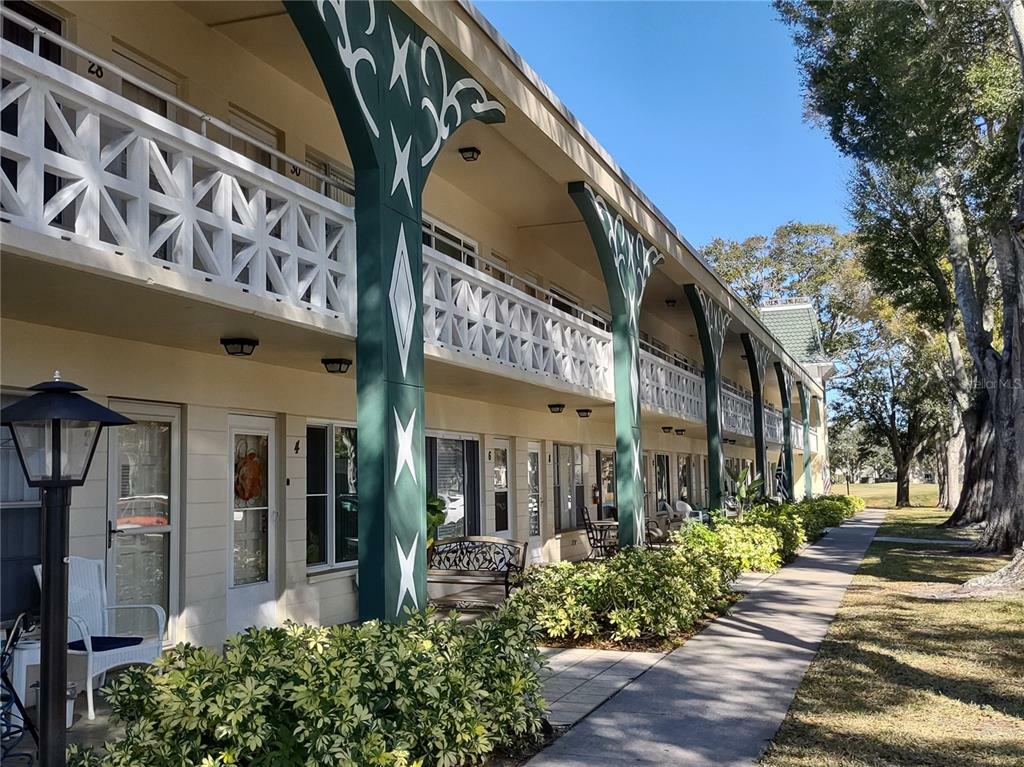 Property Photo:  2400 Franciscan Drive 8  FL 33763 