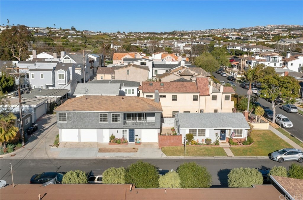 Property Photo: 701 Larkspur Avenue CA 92625