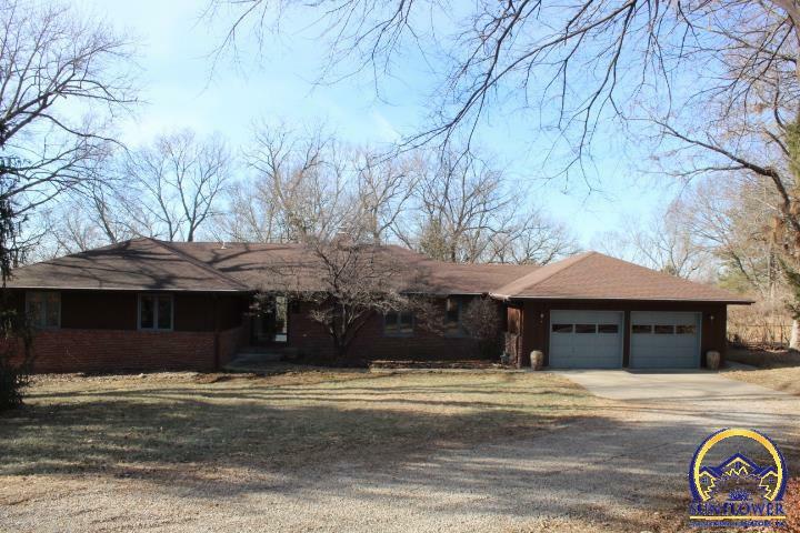 4451 NW Lookout Ct  Topeka KS 66618 photo