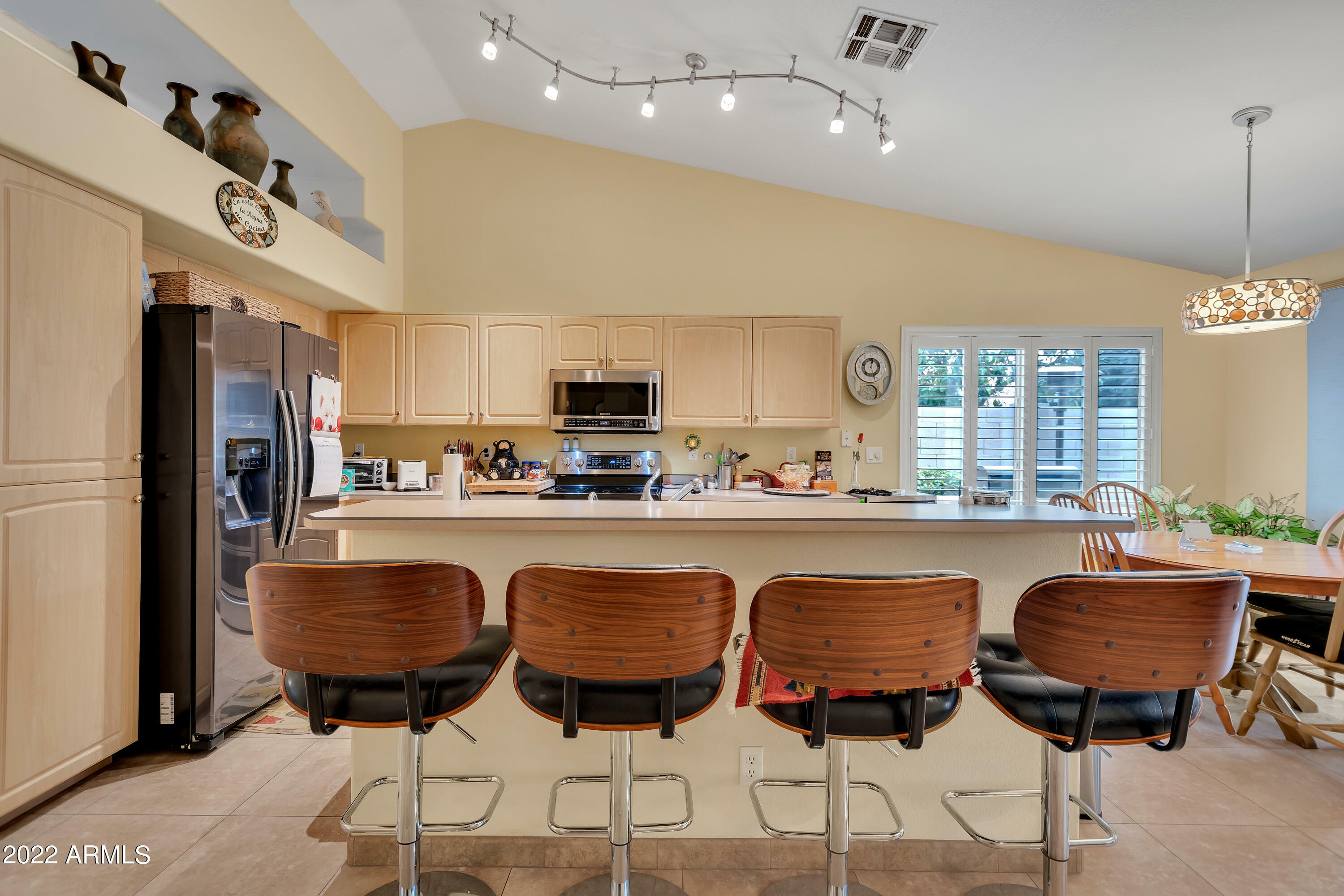 Property Photo: 471 E Appaloosa Road AZ 85296