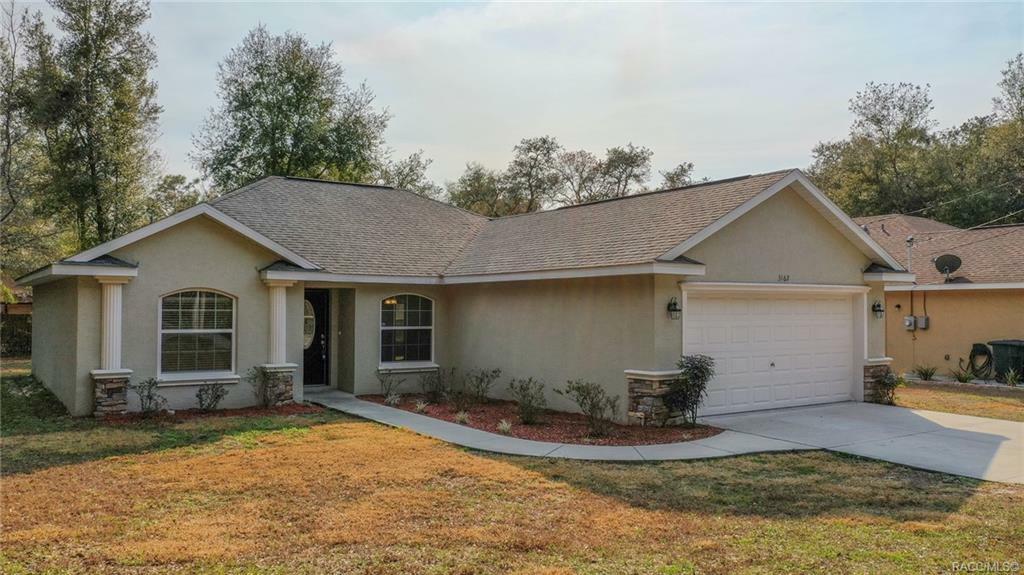 Property Photo:  3162 E Lloyd Street  FL 34453 