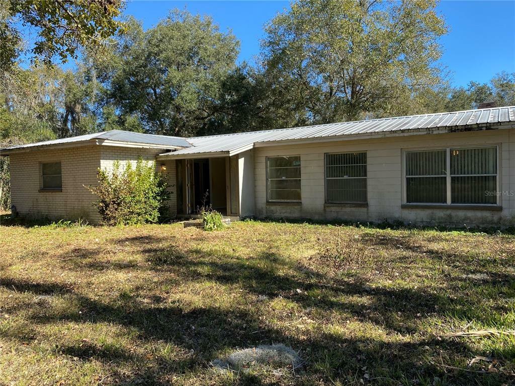 Property Photo:  4602 Gallagher Road  FL 33565 