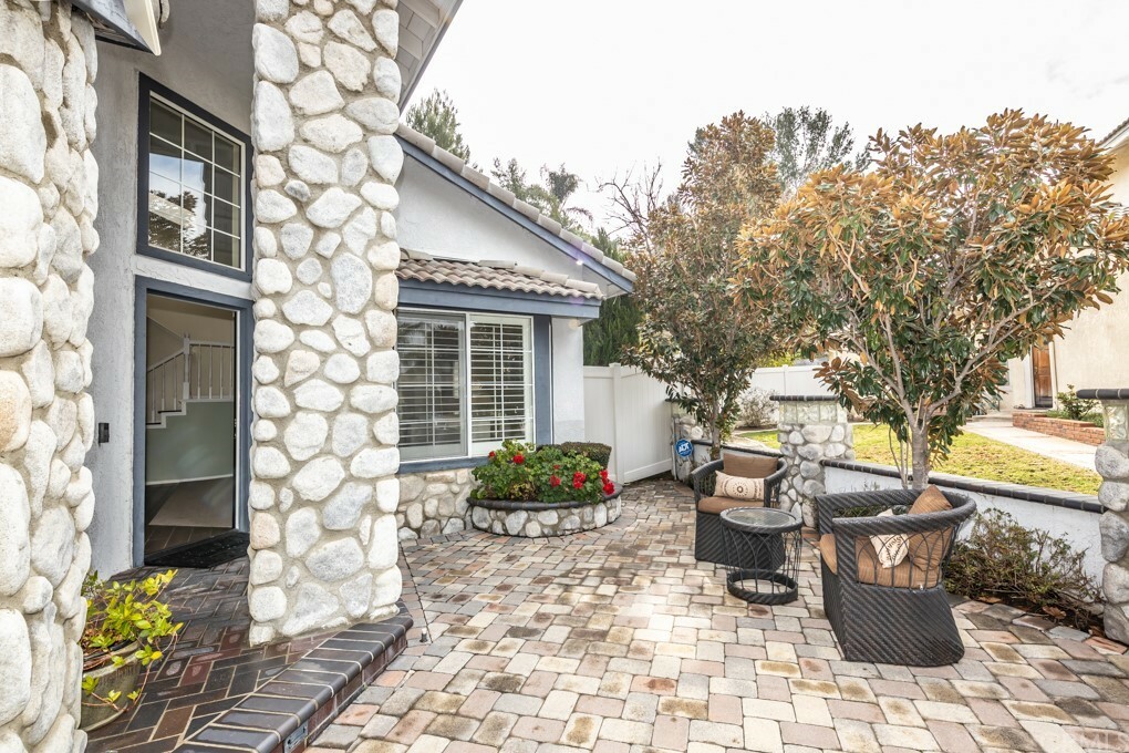 Property Photo:  1251 Oakcrest Circle  CA 92882 