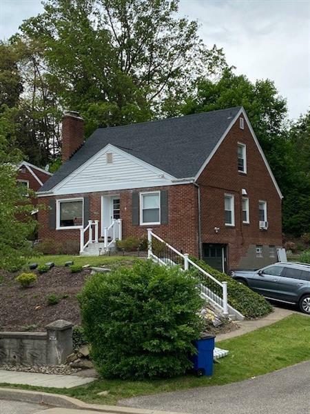 Property Photo: 6824 Church Ave PA 15202