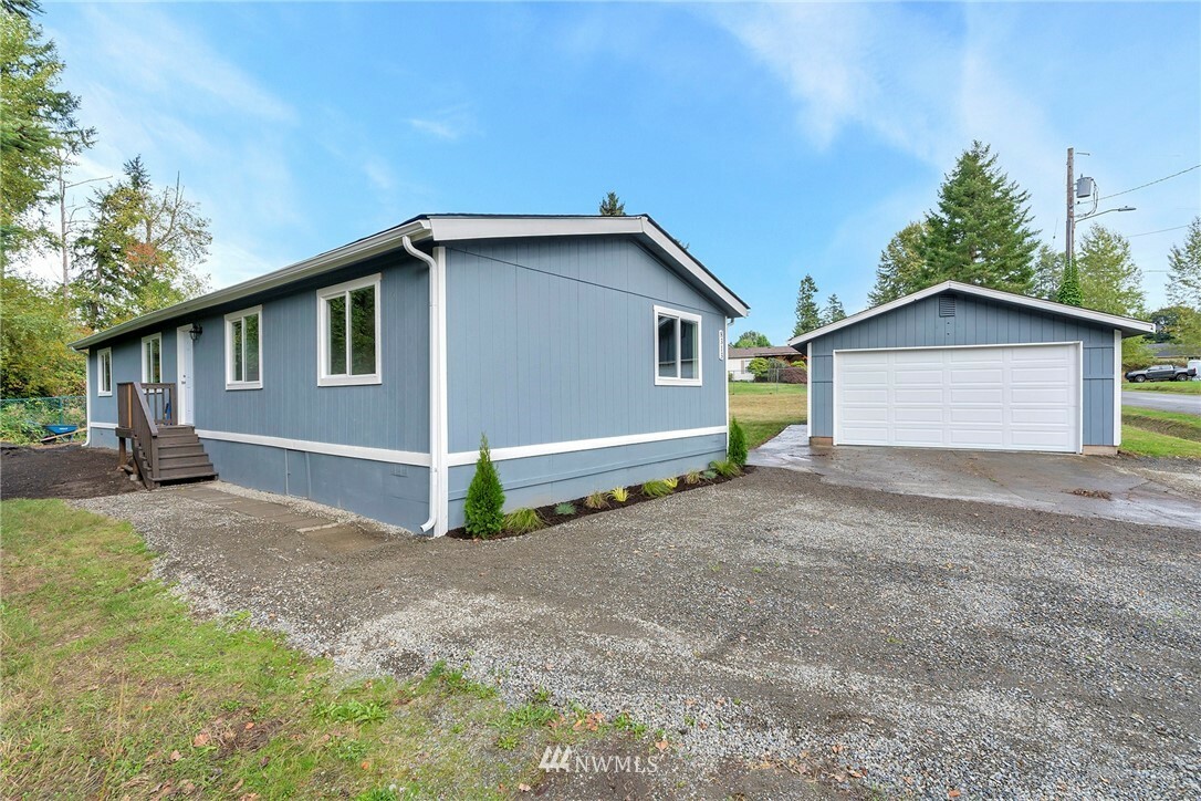 Property Photo:  8313 156th Street Ct E  WA 98375 