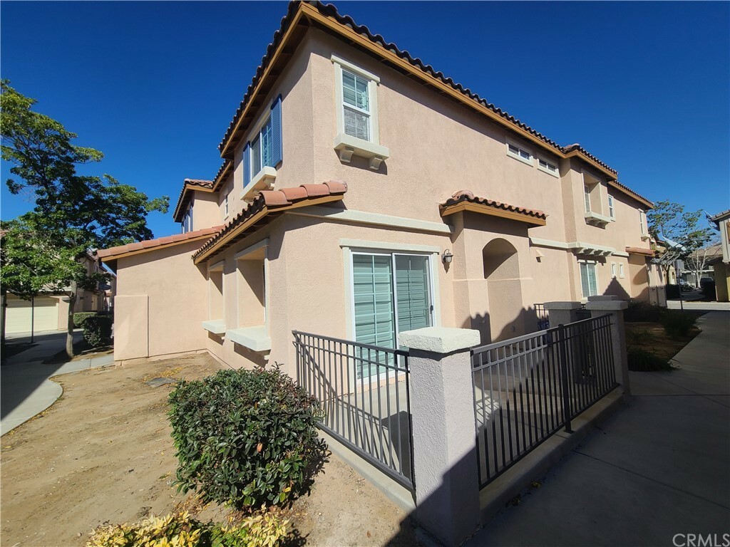 Property Photo:  15647 Lasselle Street 102  CA 92551 