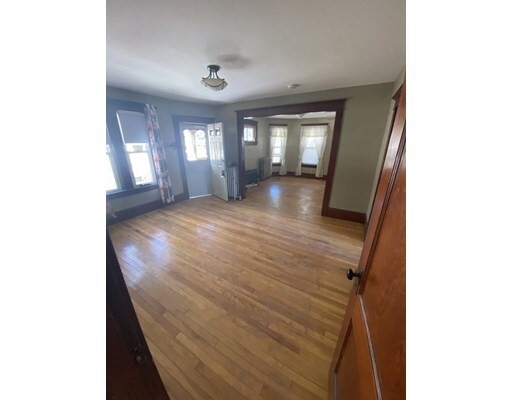 Property Photo: 11 Clarendon St MA 01604
