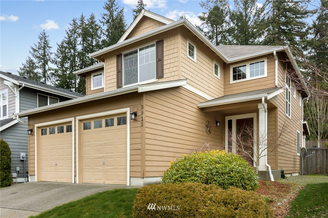 Property Photo:  3912 Steinerberg Street SE  WA 98503 