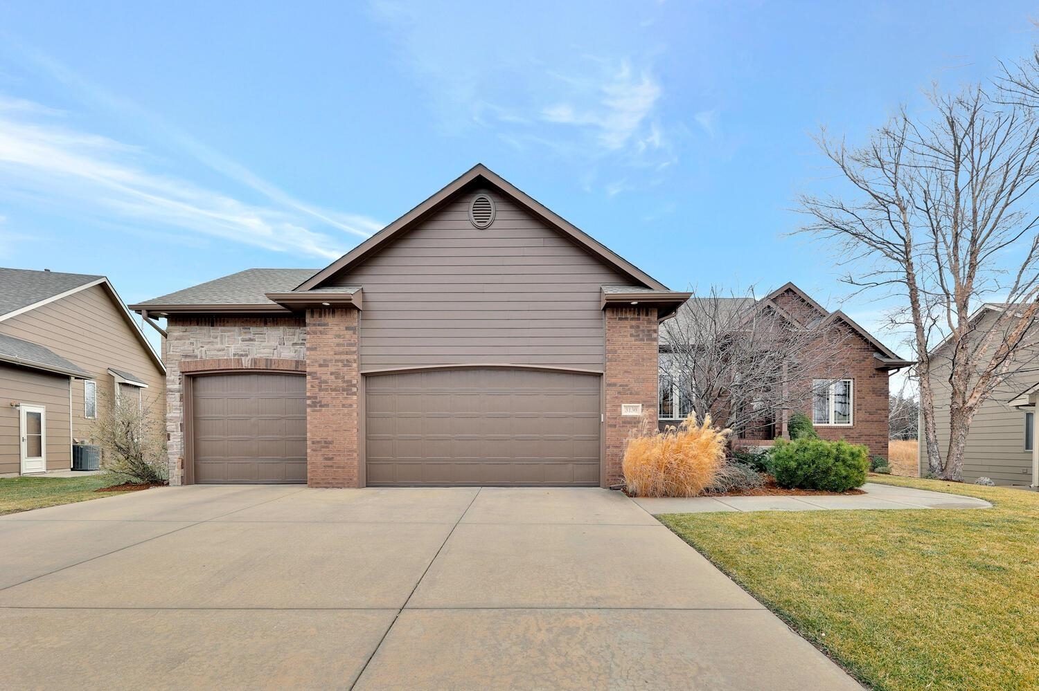 Property Photo:  3130 N Brush Creek St  KS 67205 