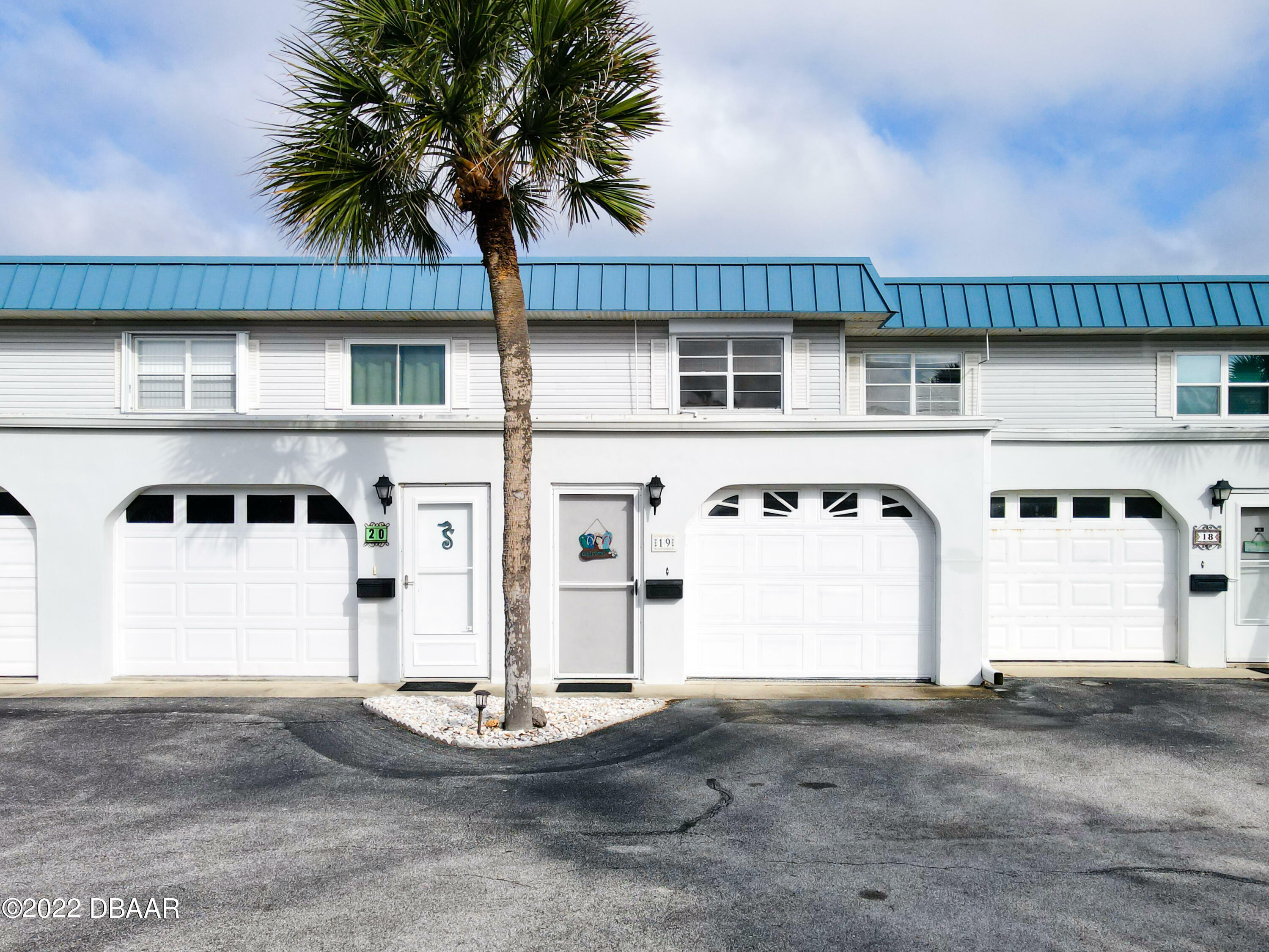 Property Photo:  2750 Ocean Shore Boulevard  FL 32176 