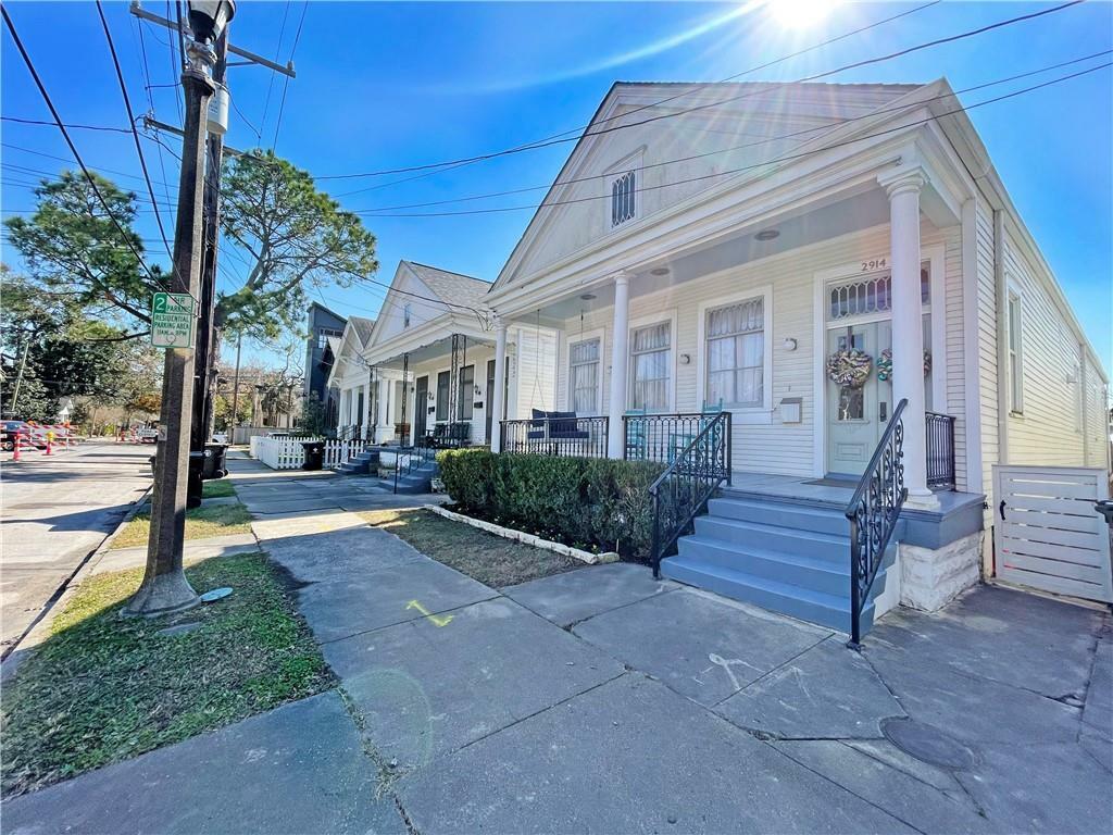 Property Photo:  2914 Grand Route Saint John Street  LA 70119 