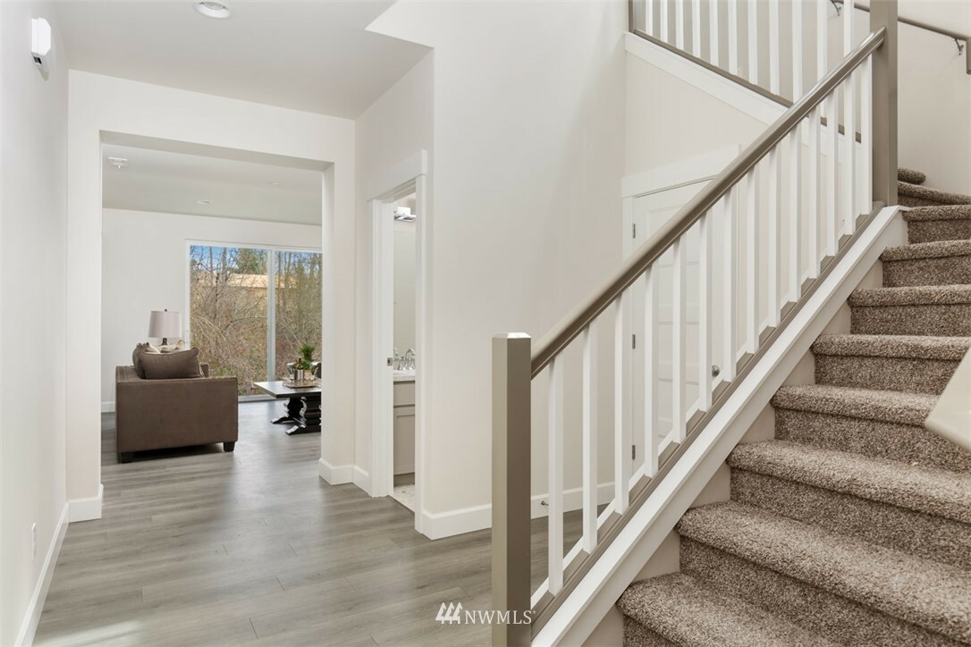 Property Photo: 6423 22nd Street Ct NE WA 98422