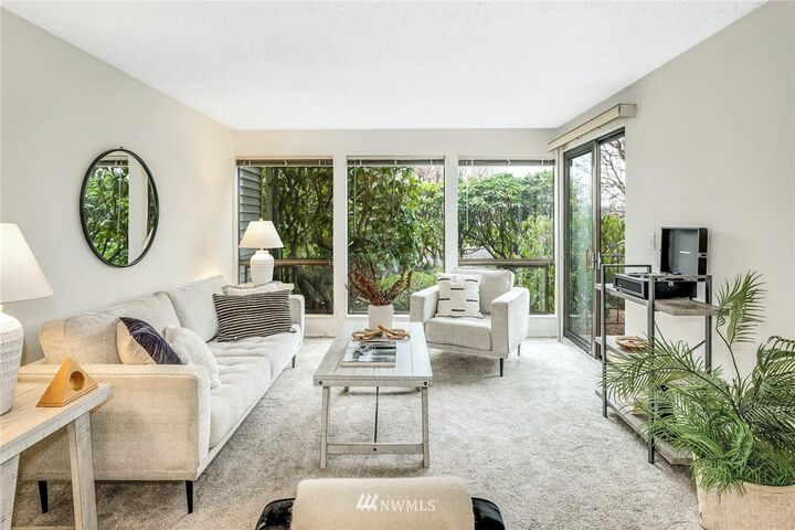 Property Photo: 3410 25th Avenue W 102 WA 98199