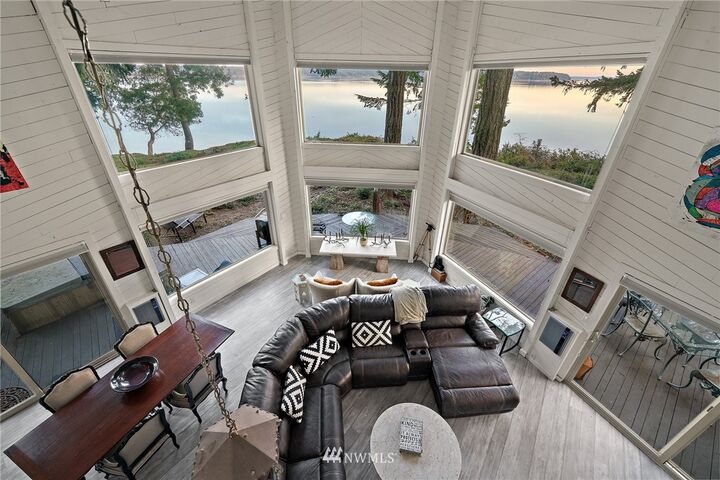 Property Photo: 454 E Chesapeake Drive WA 98584