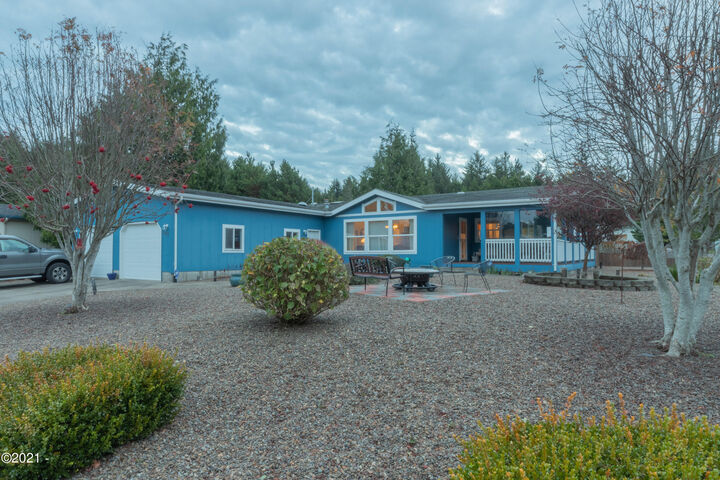 260 SE Anchor Avenue  Depoe Bay OR 97341-1115 photo