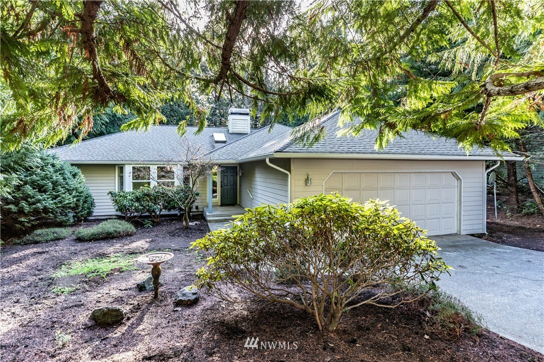 Property Photo:  40 Falcon Lane  WA 98365 