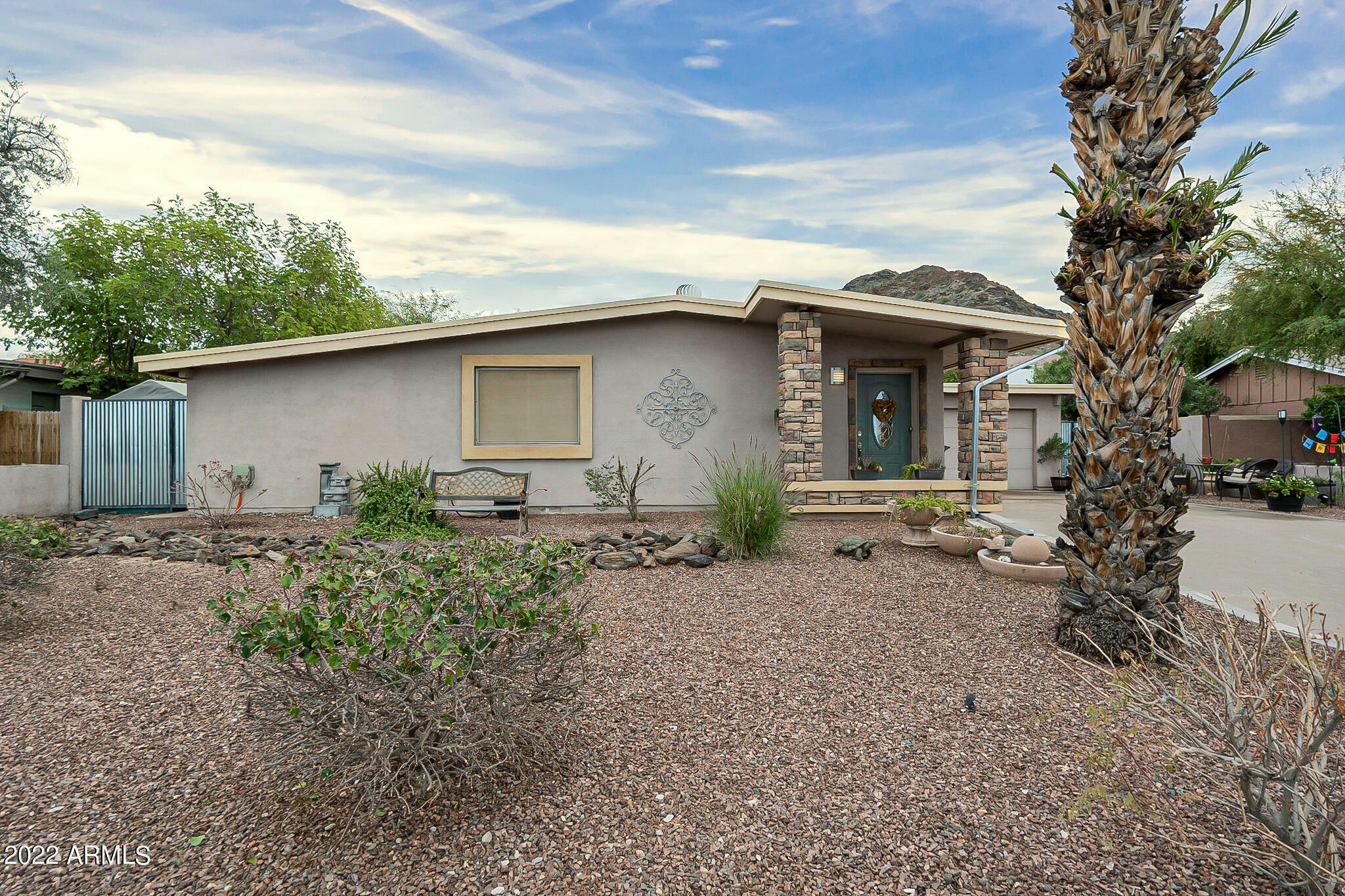 Property Photo:  9031 N 14th Street  AZ 85020 