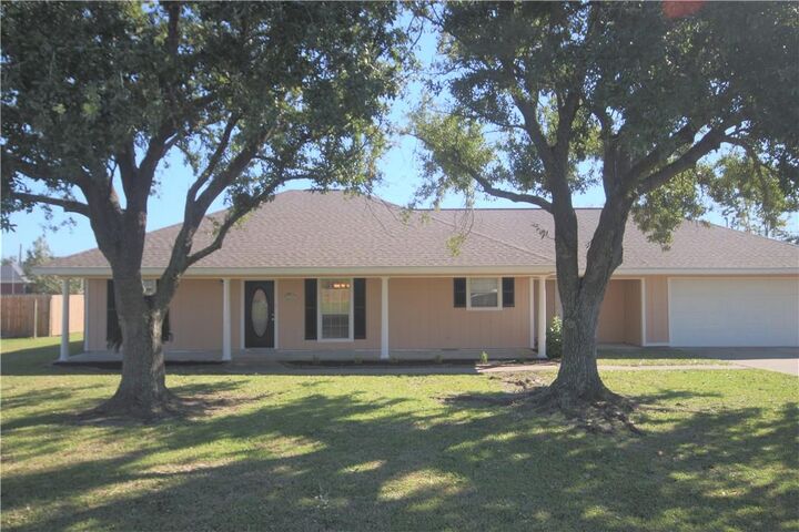 6723 Bonne Meadow Lane  Lake Charles LA 70605 photo