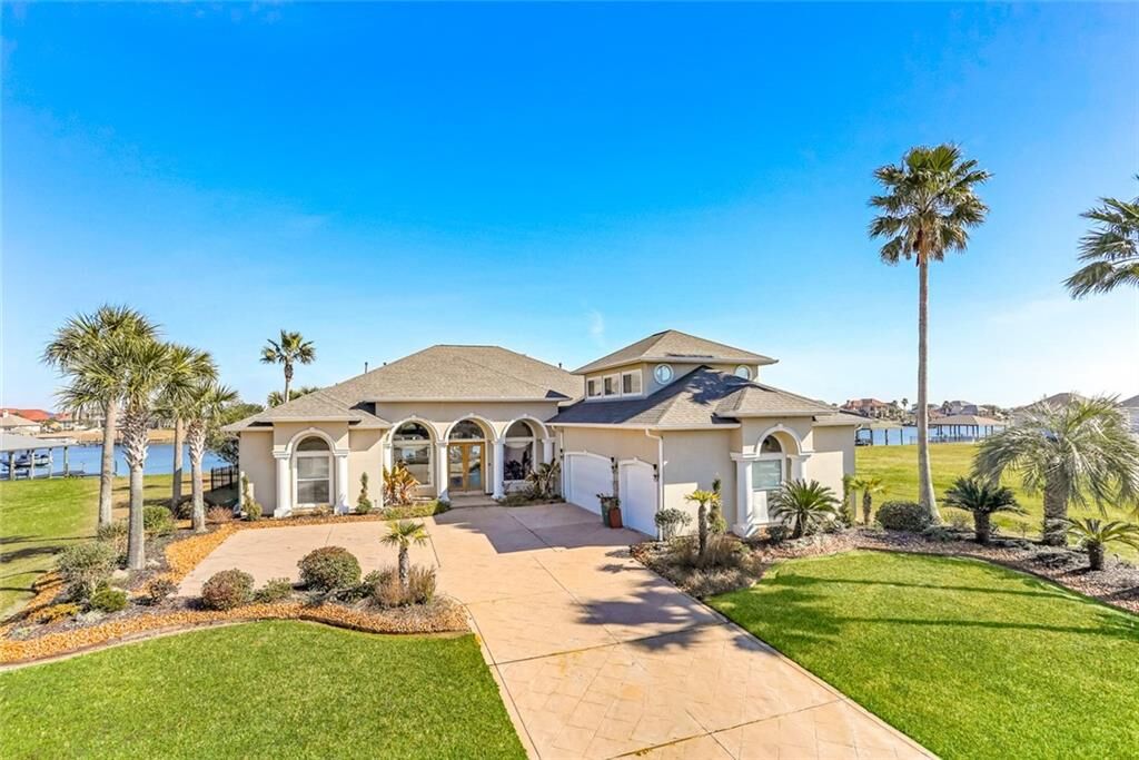 Property Photo:  2283 Sunset Boulevard  LA 70461 
