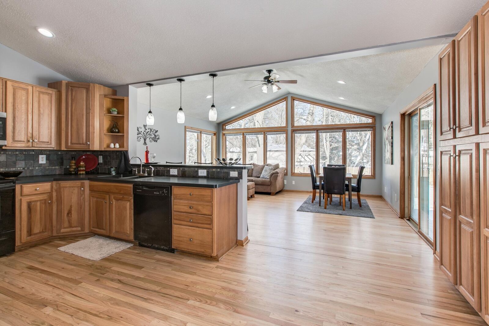 Property Photo:  3108 Stoneridge Court  MN 55109 