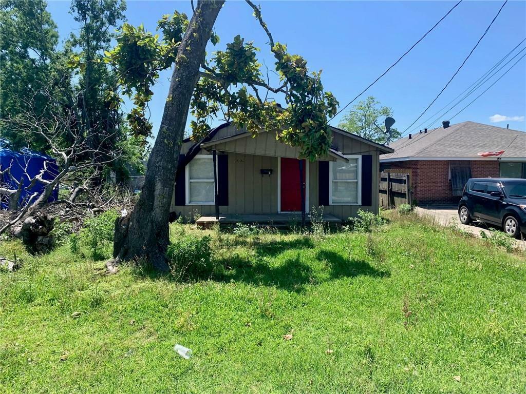 2620 Hodges  Lake Charles LA 70601 photo