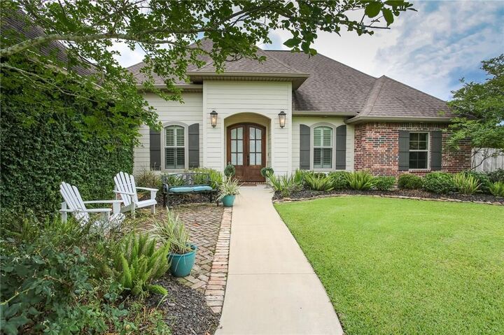 1152 Rue Brooklyn  Lake Charles LA 70611 photo