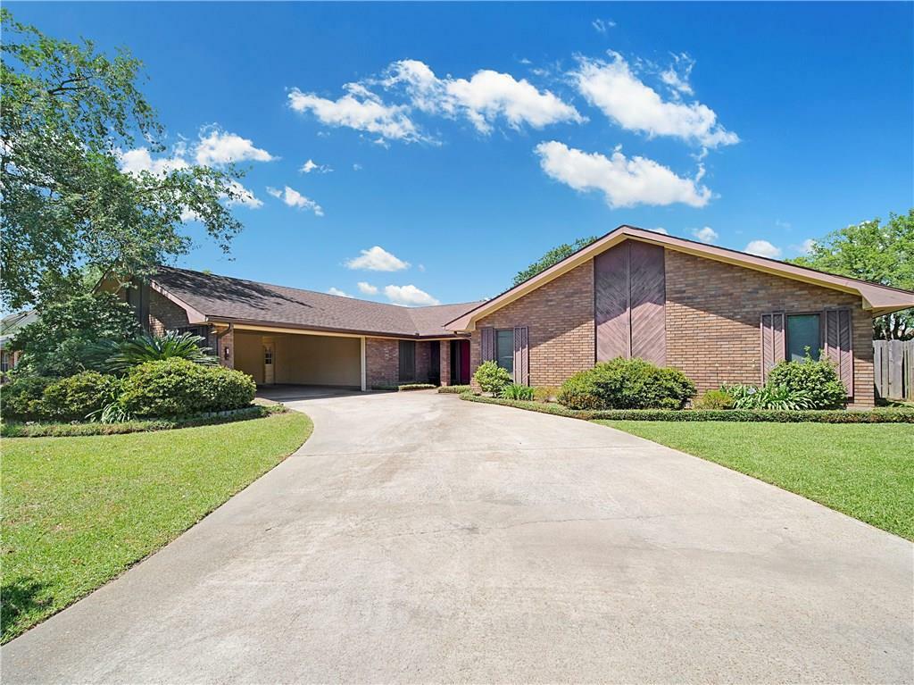 4494 Autumnwood Lane  Lake Charles LA 70605 photo