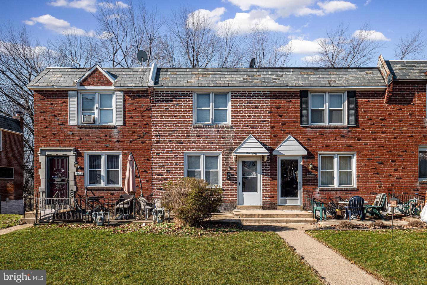 Property Photo: 560 S 4th Street PA 19023