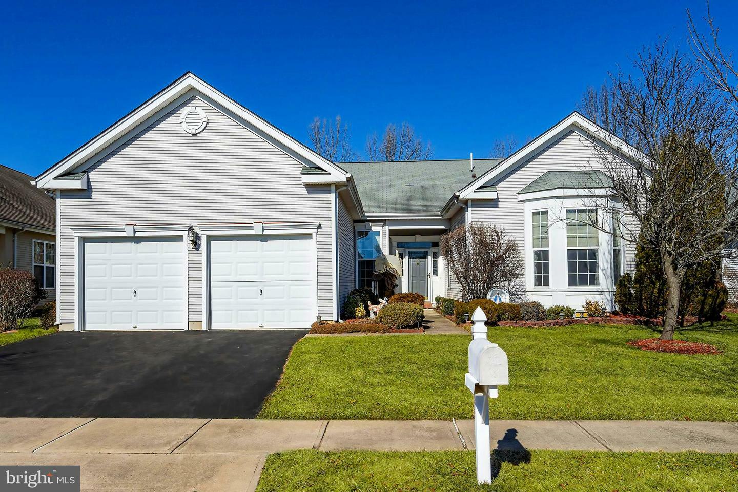 Property Photo:  38 Bunker Hill Drive  NJ 08501 