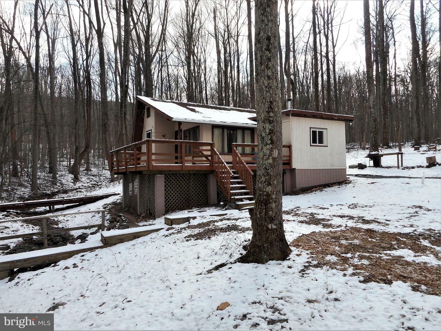 Property Photo: 68 Mountain Dew Lane WV 25425