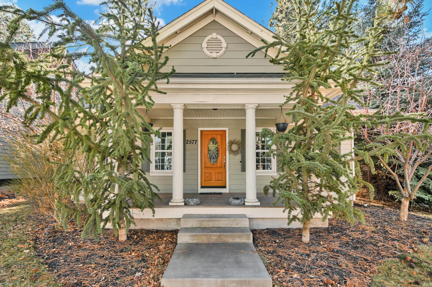 Property Photo: 2577 NW Lemhi Pass Drive OR 97703