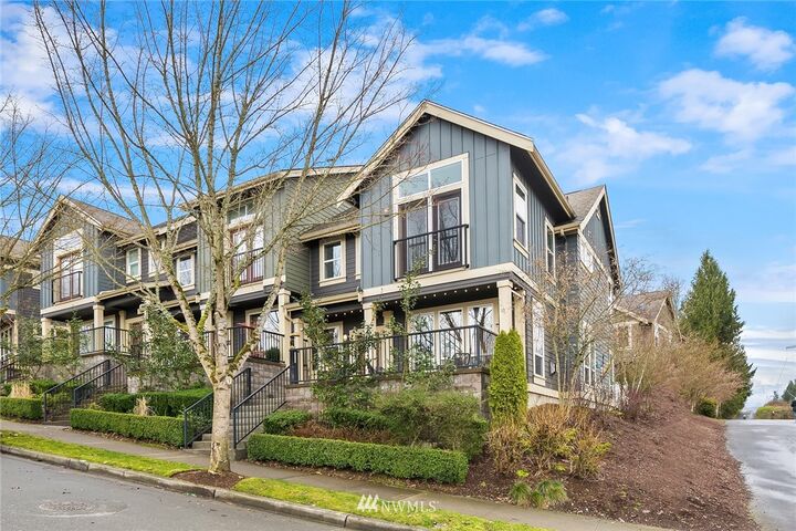 2203 NE Natalie Way  Issaquah WA 98029 photo