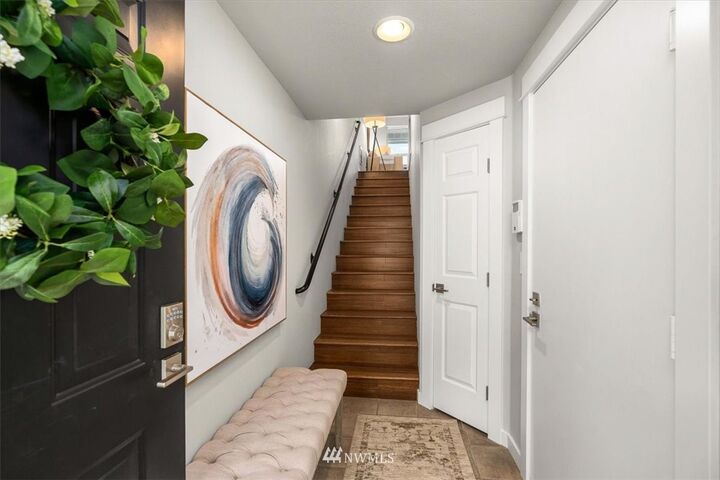 Property Photo:  16125 Juanita Woodinville Way NE NE 905  WA 98011 