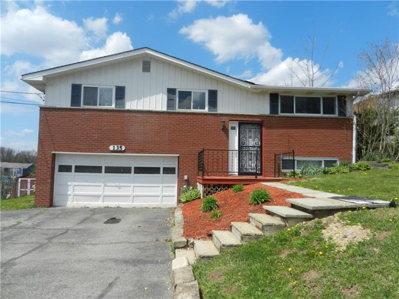 Property Photo: 135 Convair PA 15108