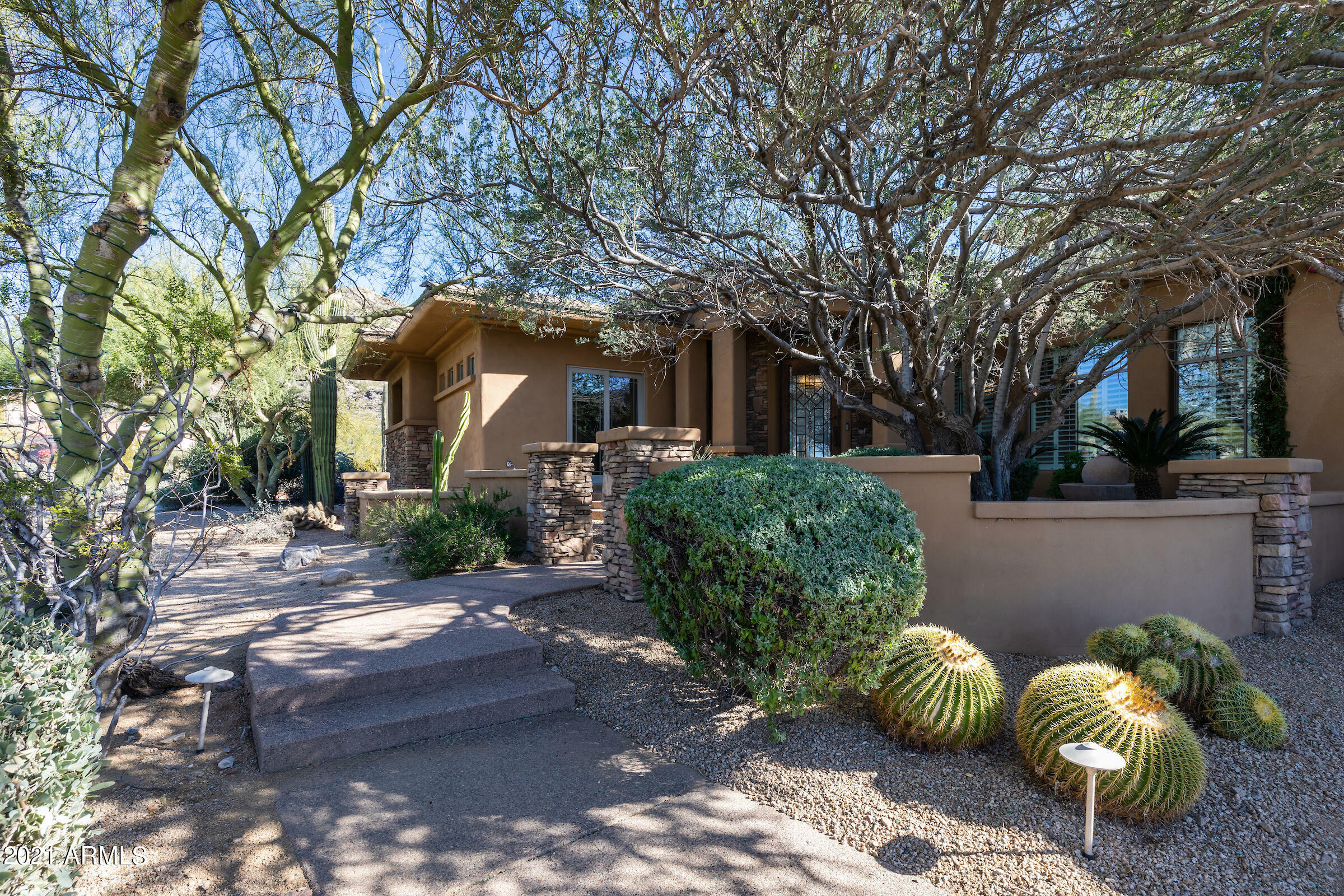 Property Photo:  9820 E Thompson Peak Parkway 616  AZ 85255 